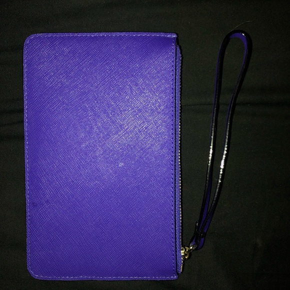 Kate Spade Wristlet (never used) - Picture 2 of 3